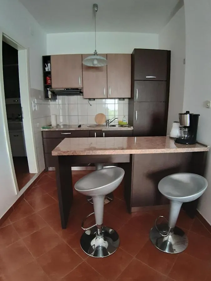 Studio Apartman Nissa, מסלניקה 0*,  קרואטיה